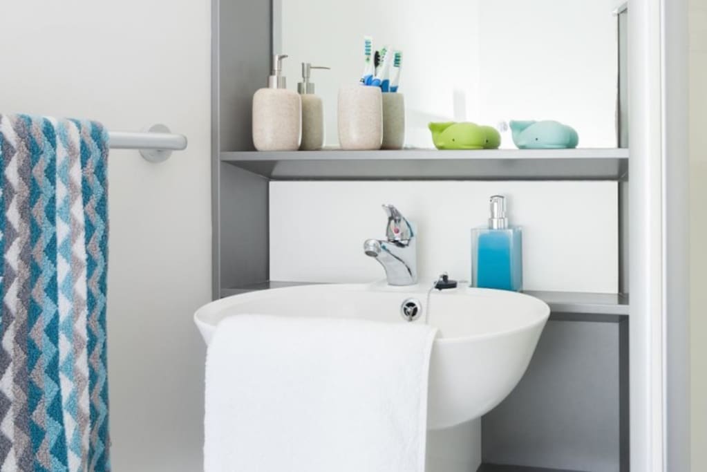 Each room has its own en-suite facilities