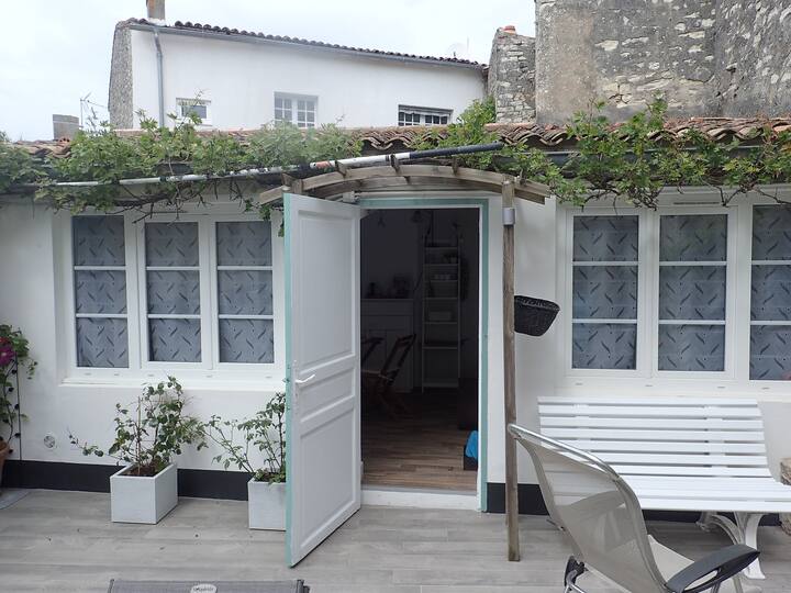 Île de Ré Holiday Rentals & Homes NouvelleAquitaine, France Airbnb
