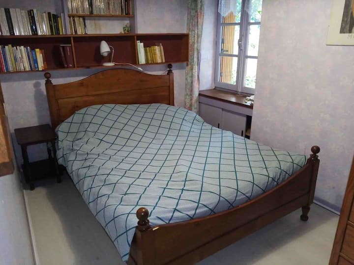 4. spavaća soba