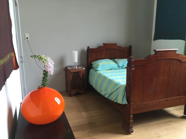 privé kamer op tweede verdieping