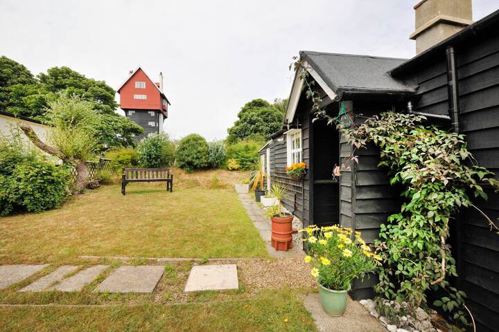 Rustic Cottage In Thorpeness Bungalows For Rent In Thorpeness