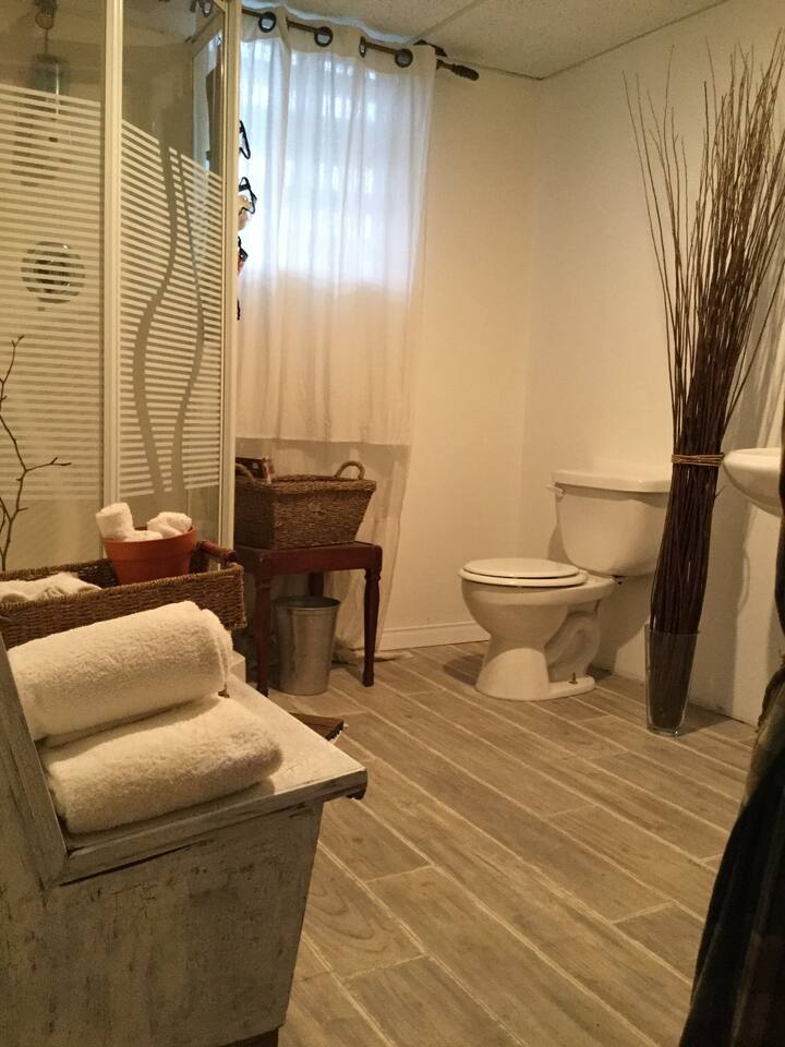 SainteHedwidgedeRoberval Vacation Rentals & Homes Québec, Canada