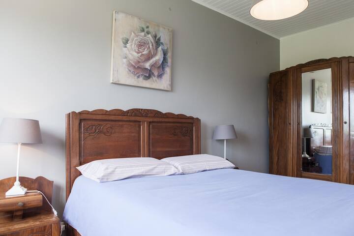 chambre 2 rez-de-chaussée