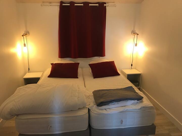 chambre à l'étage (lit 2*80 ou 160)