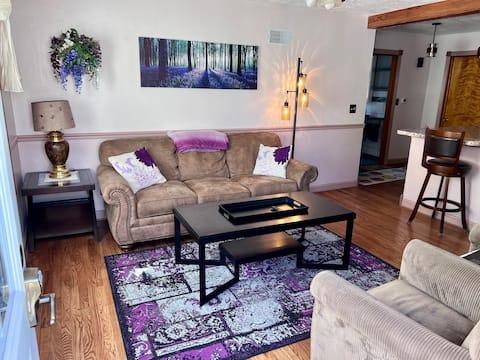 Cozy Business Travelers Haven