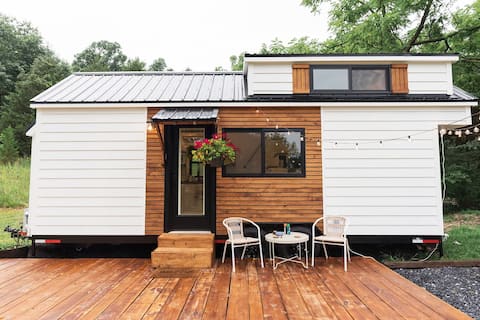 24 Modern Tiny Homes You Can Buy, Build, Rent or Admire