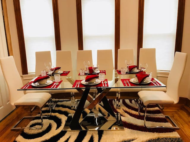 Triple Decker Guesthouse for up to 24 guests!