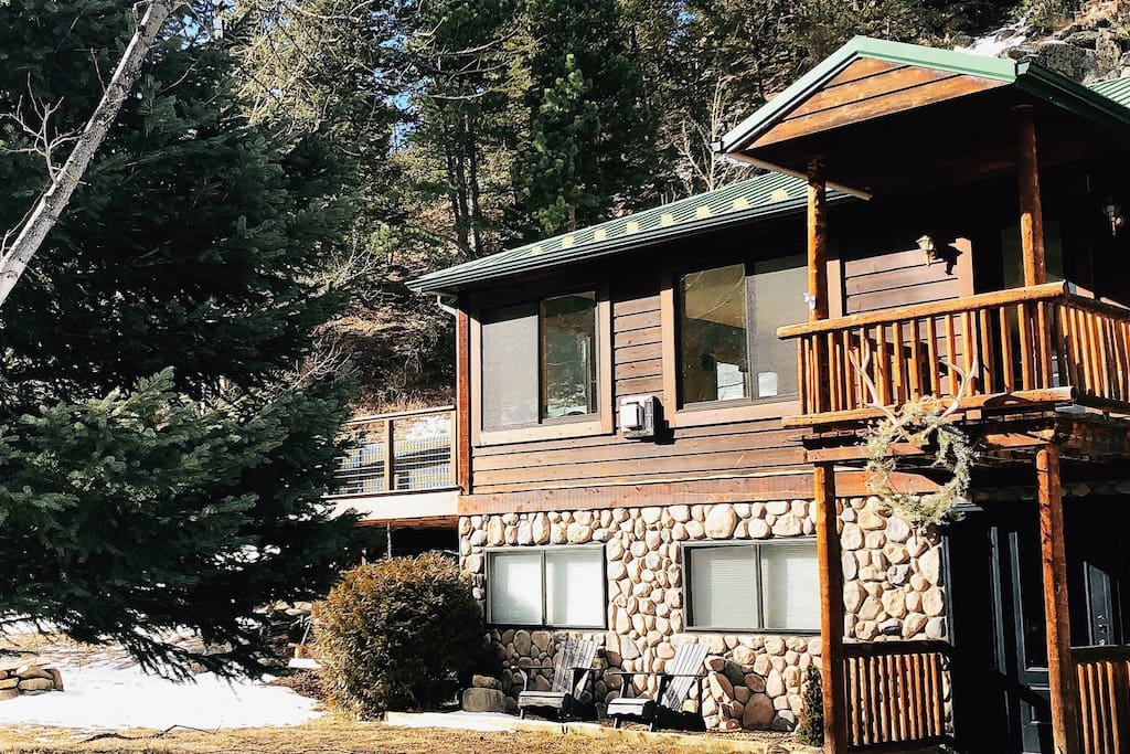 Welcome to your Rocky Mountain Retreat!
