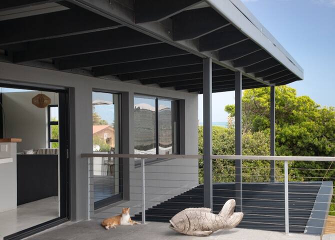 Longboarder’s Cove Kommetjie gallery image 3