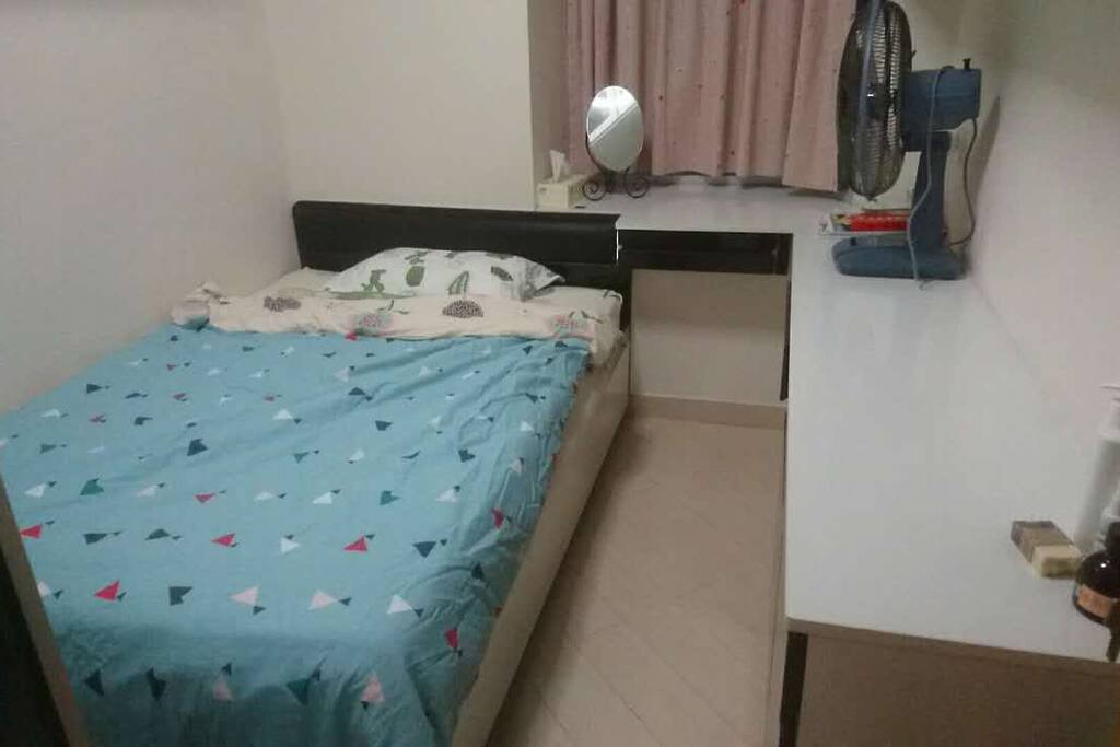 Private guest room