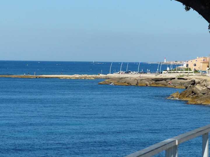 Exclusif : Duplex T3 Clim Jardin 300m Mer - Sausset-les-Pins