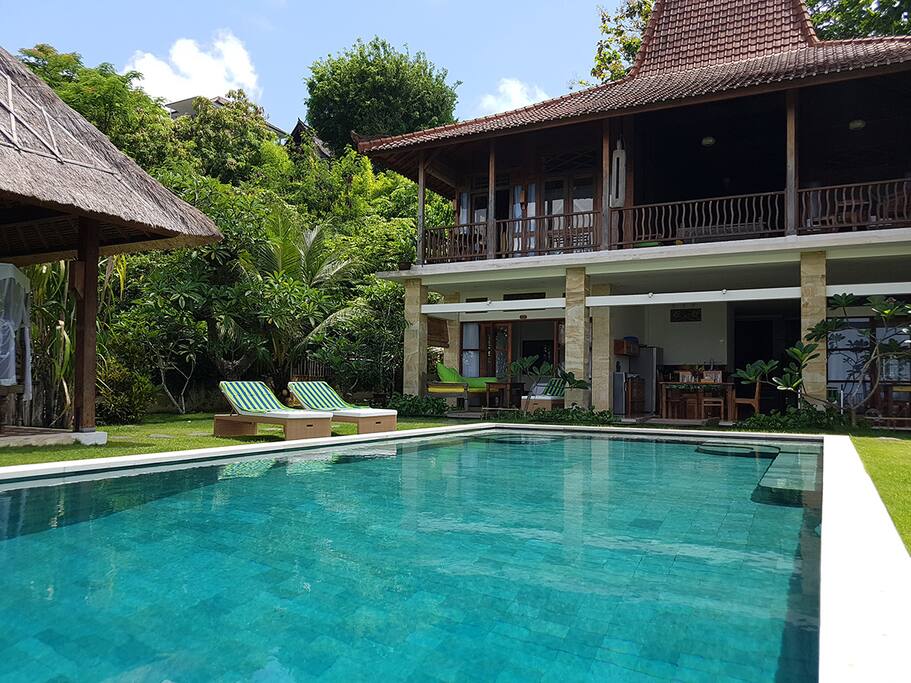 3 bedrooms ground floor / 2 bedrooms upper Joglo level