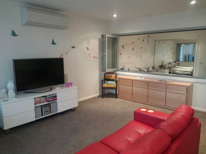 Fun one bedroom apartment :)
