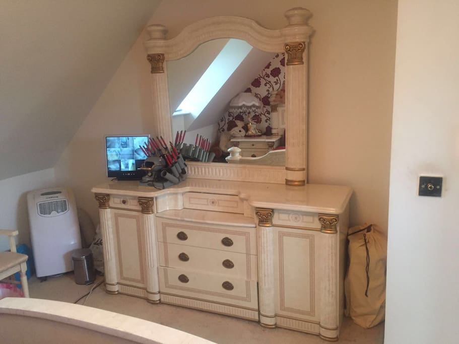 Lovely bedroom mirror @ Michelle we aim to please our guest