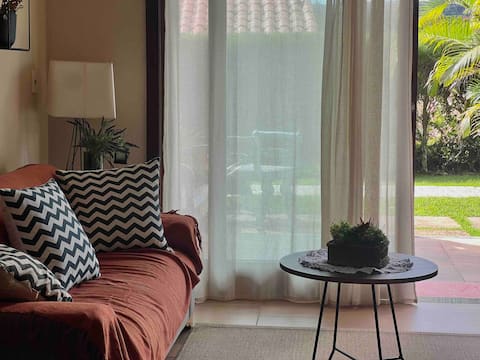 Anúncio popular: Ground Floor Apartment 800m from Downtown Guaramiranga em Guaramiranga