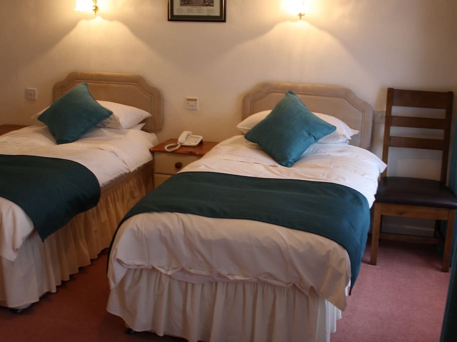 Superking or twin room