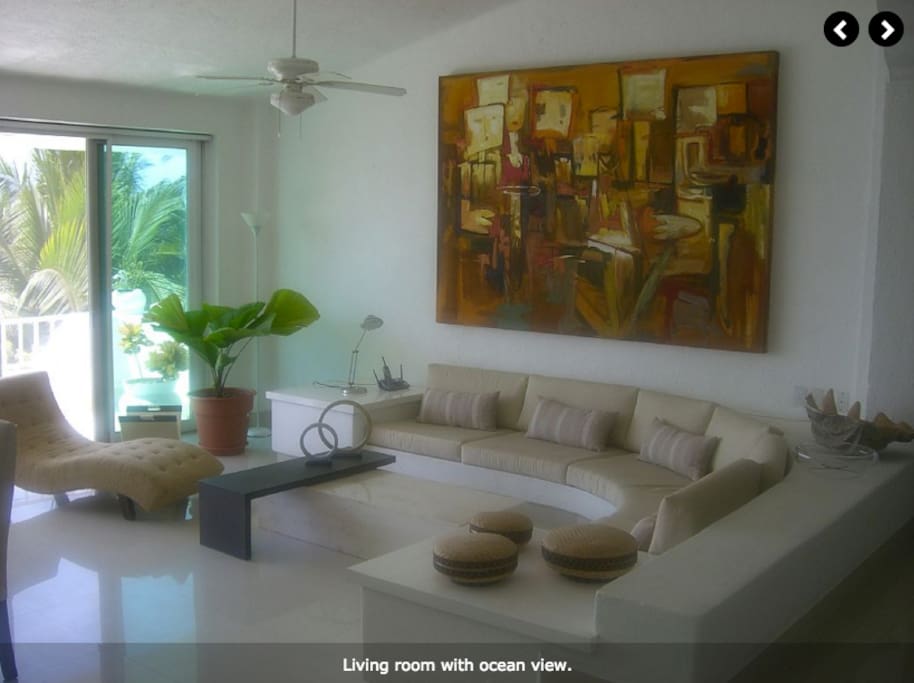 Living room with Ocean view
