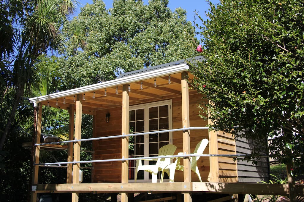 Cosy Cabin, Central Whangarei in Bush Setting Tiny houses for Rent in