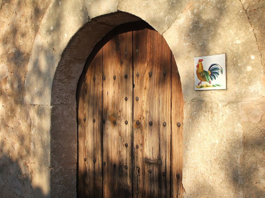 puerta rústica entrada