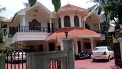 Large+villa+in+kottayam+town+with+6+bedrooms