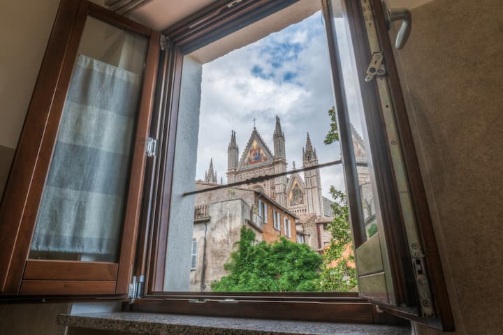 Home In Orvieto - Duomo View!