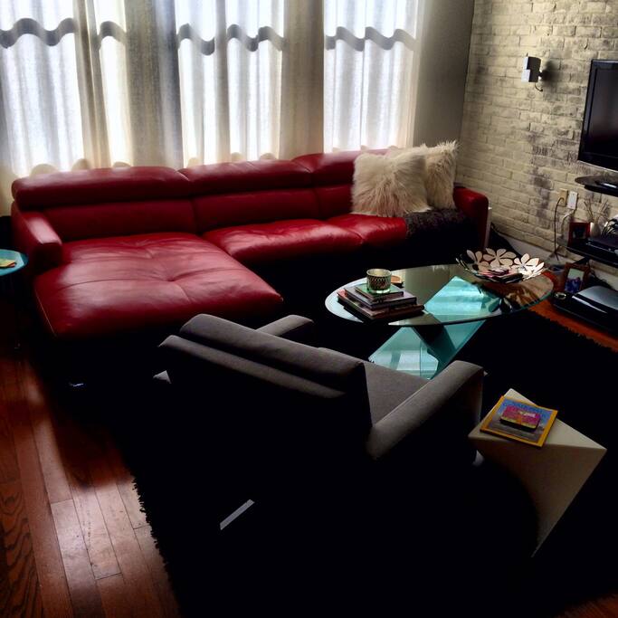 Living room (open floor style)