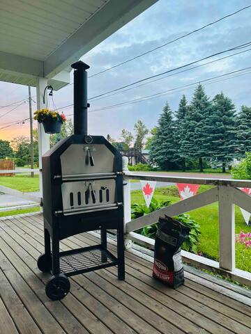 The Waterfront Blue Heron Chalet gallery image 3