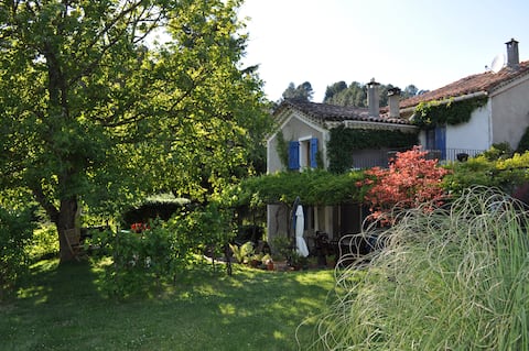 Charming Cévenol Gîte La Terrasse