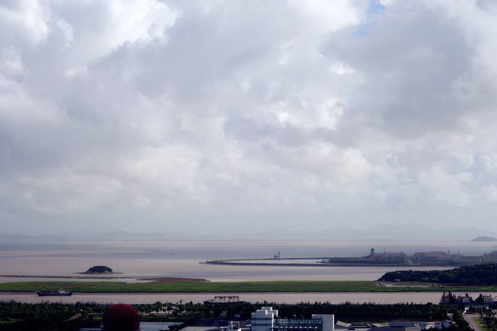 海景景观,可望见桃花岛、六横岛、长峙岛等