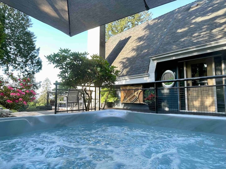 Coastal Contemporary Retreat with Private Hot Tub