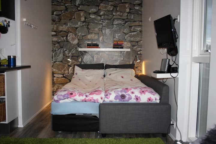 ספה נפתחת שמתאימה לשינה...