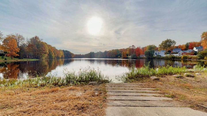 Pond View Retreat I in Central CT