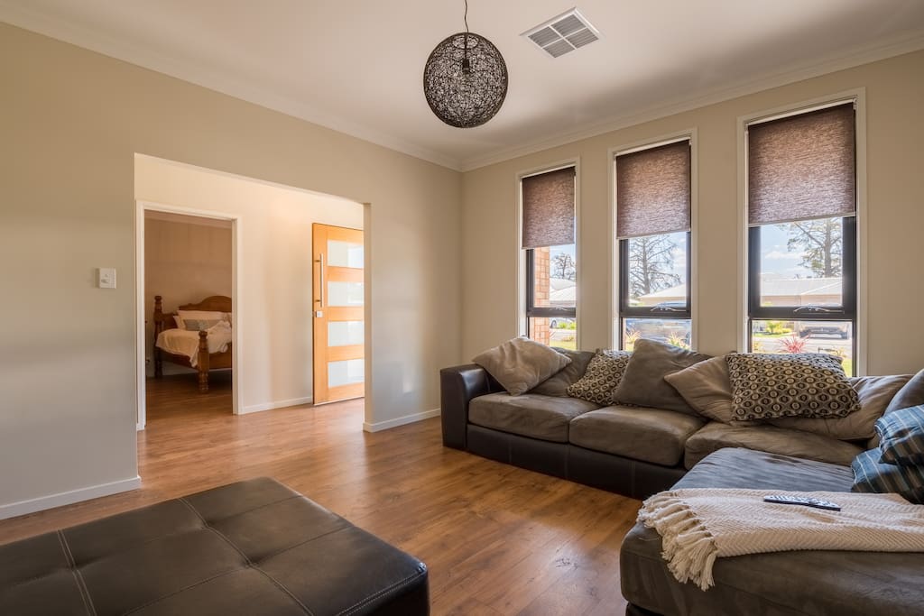 Lounge room with complete Foxtel package