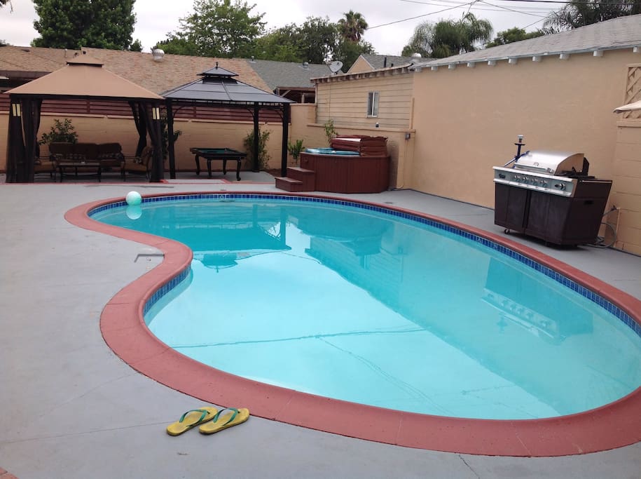 24 Party Houses To Rent For One Night In Los Angeles Trip101