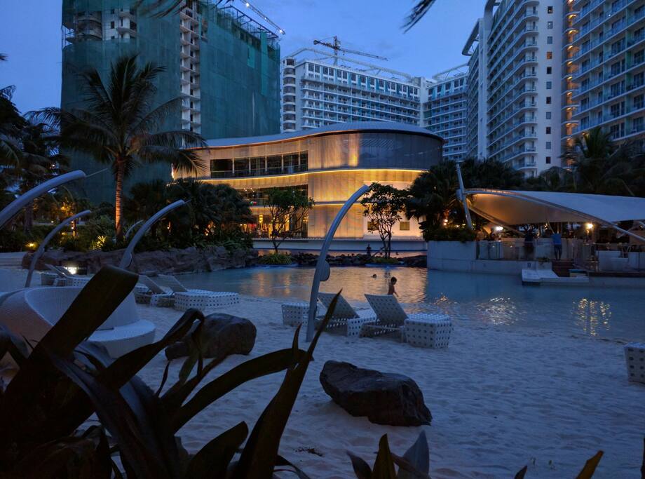 amenities in Azure