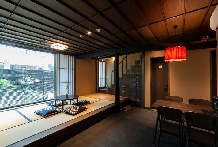 Guesthouse WA 山手線鶯谷駅徒歩5分!13名まで! gallery image 3