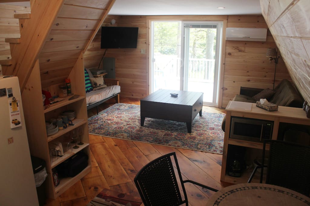 lower level view
Enjoy nature or work from home! WiFi is awesome!! Cable, heat and ac.