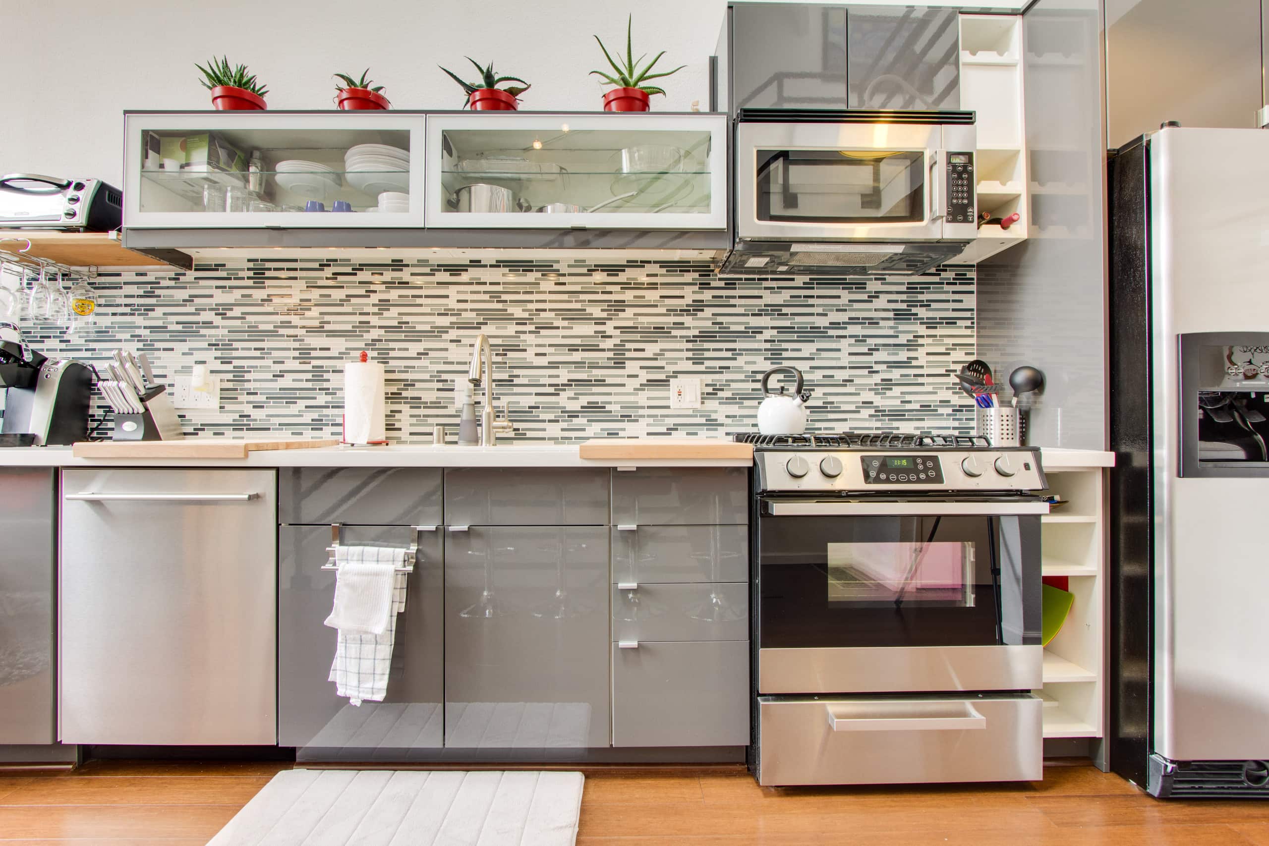 Home in San Francisco · ★4.91 · 2 bedrooms · 2 beds · 1 bath - Image 15