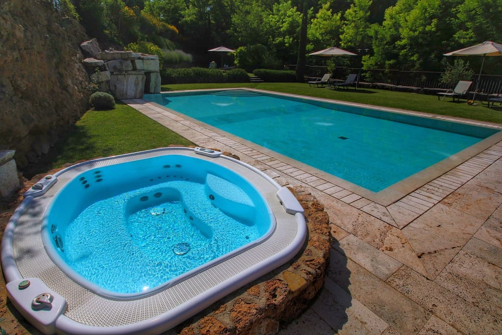 Holiday Home Swimming Pool