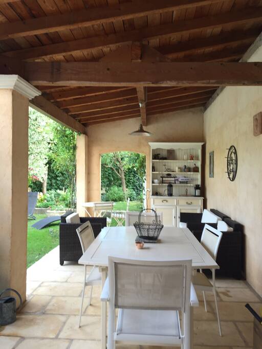 Terrasse couverte