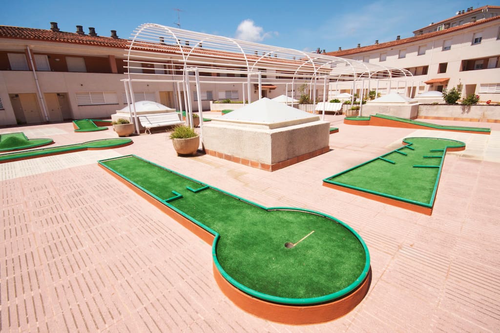 Patio interior - mini golf