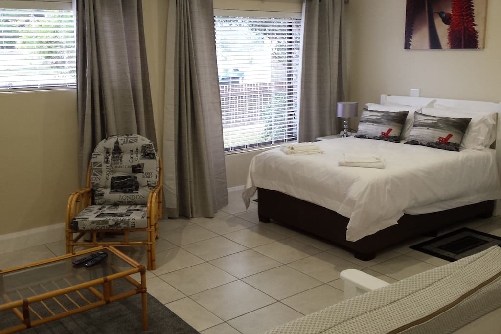 Self catering unit
