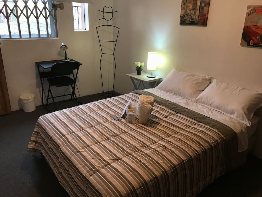 HABITACIÓN #1 (vista2)