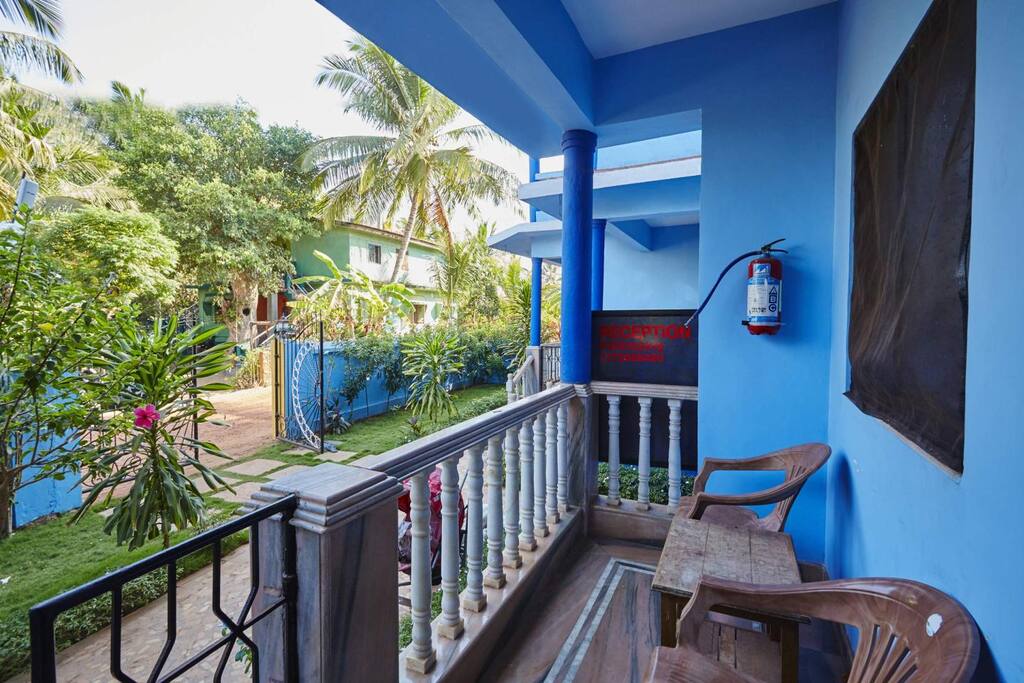 verandah with garden view