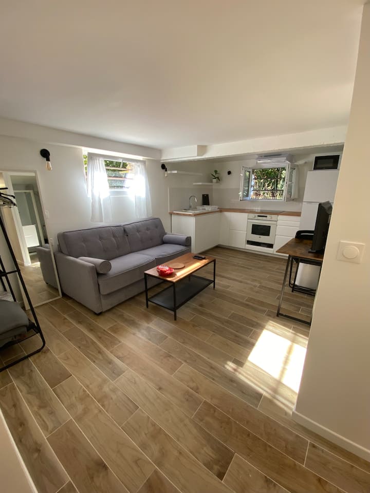 Studio Cosy Entre L’aéroport Et Paris - Villemomble