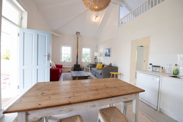 Belmont Cottage – Kalk Bay gallery image 4