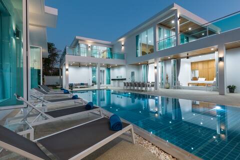 Villa Jetjinda with saltwater pool