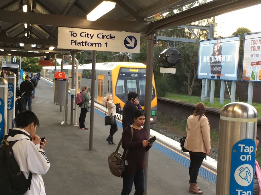 3 minutes from train station and buses.