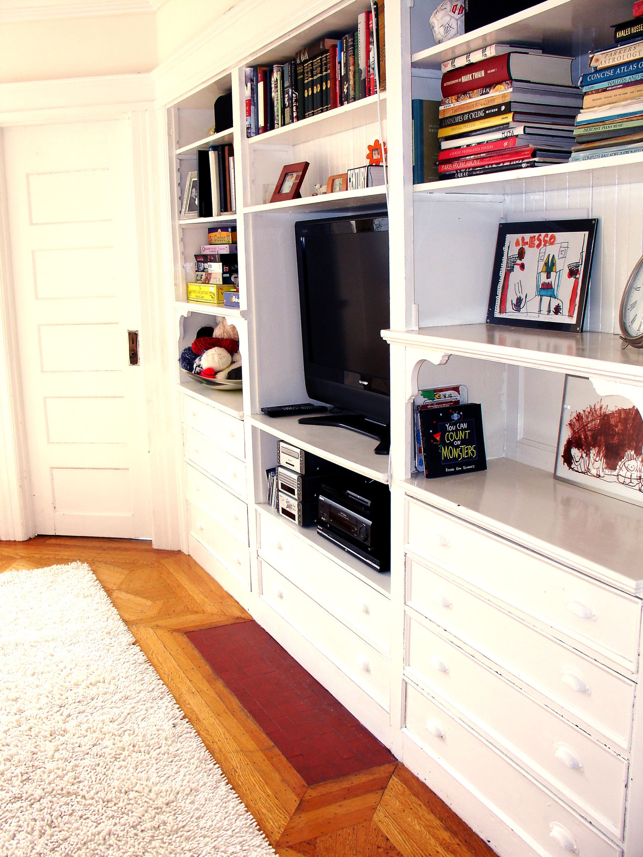Home in San Francisco · ★4.98 · 4 bedrooms · 4 beds · 2.5 baths - Image 12