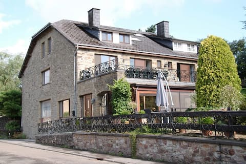 Great group house 28-34 p SAUNA, pool table, kicker